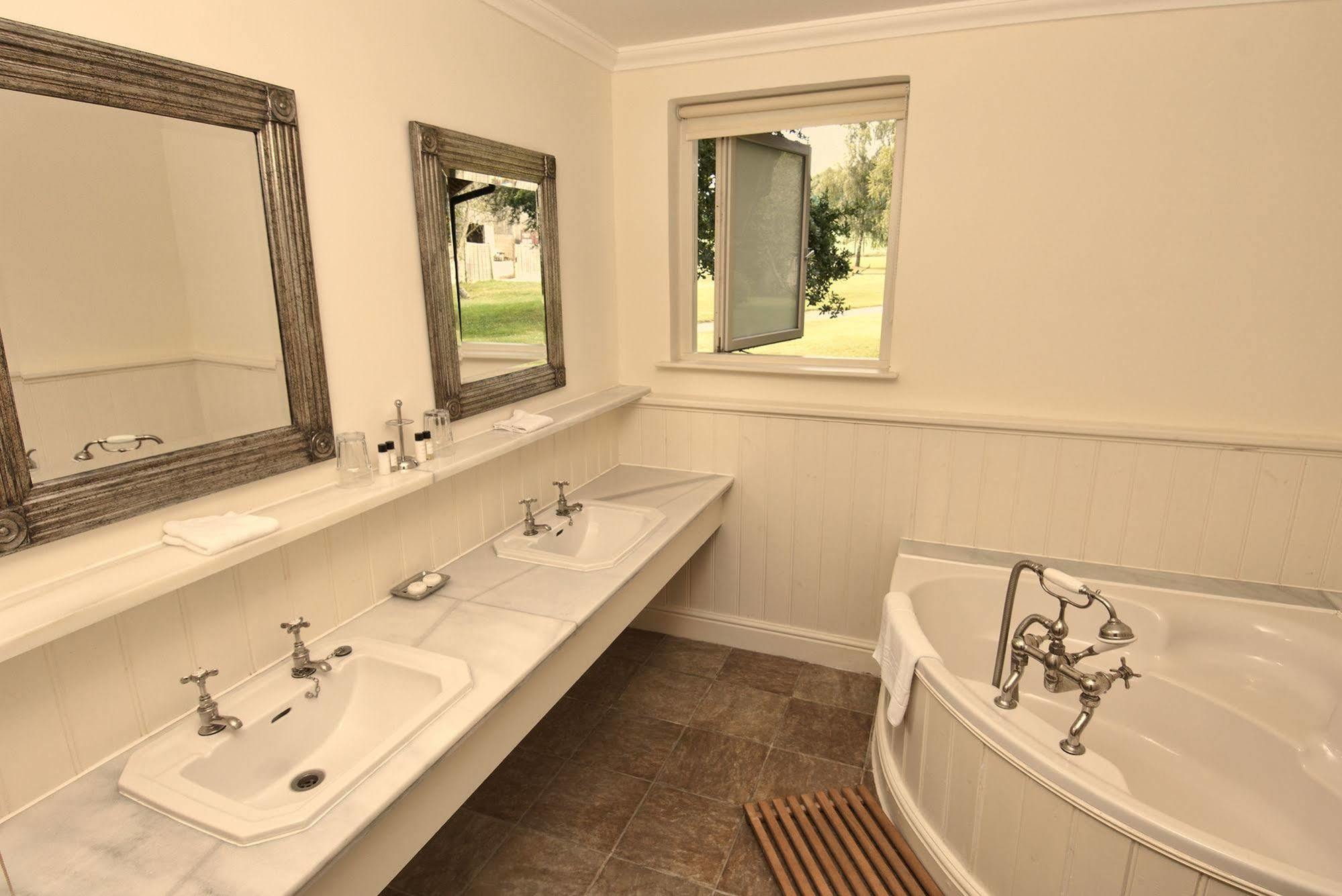 Sedlescombe Golf Hotel 외부 사진